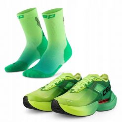 Zestaw biegacza: damskie buty sportowe i skarpety biegowe. Zielone buty sportowe na co dzień damskie CEP, bez wzorów. Za 925.20 zł.