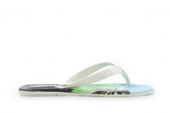 Japonki Dijean 261 984 Whit Palm Trees, Biały, Guma - 36. Białe klapki damskie Dijean, bez wzorów, z gumy, bez obcasa. W wyprzedaży za 17.10 zł.