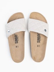 Sunbay Klapki "Dune" w kolorze białym rozmiar: 39. Białe klapki damskie Sunbay, bez wzorów, bez obcasa. Za 174.95 zł.
