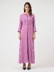 YAS Sukienka w kolorze różowo-błękitnym rozmiar: S. Niebieskie sukienki damskie YAS, na imprezę, s, bez wzorów, z wiskozy, klasyczne, bez kołnierzyka, bez ramiączek, maxi. Za 136.13 zł.