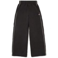 Damskie spodnie dresowe Fila San Siro. Czarne spodnie sportowe damskie Fila, xl, z dresówki, do biegania. Za 283.00 zł.