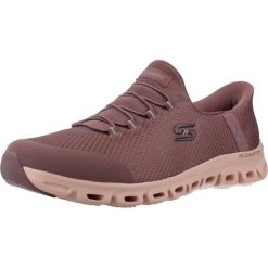 Buty SKECHERS SLIP-INS GLIDE STEP VIBEY Bordeaux. Czerwone obuwie trekkingowe damskie Skechers. Za 389.99 zł.
