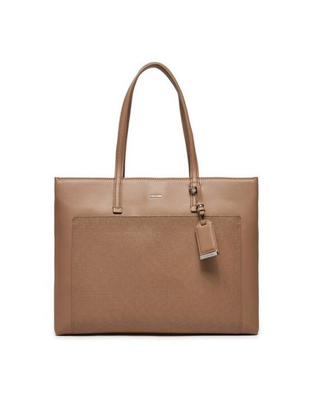 Calvin Klein Torebka Ck Must Medium Shopper_Mono K60K612774 Beżowy. Brązowe torebki klasyczne damskie CALVIN KLEIN, bez wzorów, ze skóry, bez dodatków. Za 379.99 zł.