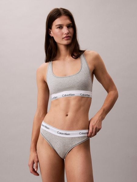 Calvin Klein Stringi Kobiety Bawełna szary, XL. Szare stringi damskie CALVIN KLEIN, xl, bez wzorów, z bawełny. Za 99.95 zł.