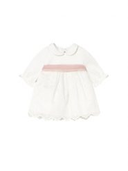 Mayoral Sukienka elegancka 2818 Écru Regular Fit. Sukienki dziewczęce Mayoral, bez wzorów, z syntetyku, eleganckie, bez ramiączek. Za 189.99 zł.