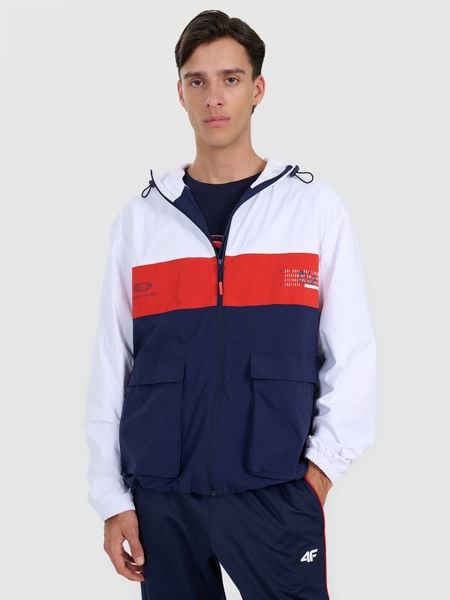 4F Kurtka przejściowa męska - granatowa M. Niebieskie kurtki męskie 4f, m, bez wzorów, z kapturem. W wyprzedaży za 139.99 zł.