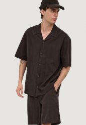 Dres Mężczyzna ONLY & SONS ONSCRUZ RLX SEERSUCKER SET. Brązowe szorty męskie Only & Sons, na lato, bez wzorów, z bawełny, eleganckie. Za 301.72 zł.