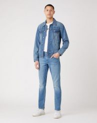 MĘSKIE SPODNIE JEANSOWE WRANGLER GREENSBORO HEMPTOWN W15QC427P 112126865. Spodnie materiałowe męskie Wrangler, bez wzorów, z jeansu. Za 219.99 zł.