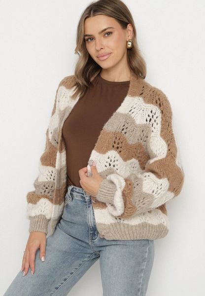Beżowo-Brązowy Kardigan w Ażurowy Wzór z Dodatkiem Wełny i Wiskozy Esilla. Brązowe kardigany damskie Born2be, w ażurowe wzory, z dzianiny. Za 159.99 zł.