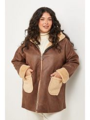 Curvy Lady Kurtka przejściowa w kolorze brązowym rozmiar: 48/50. Brązowe kurtki damskie Curvy Lady, bez wzorów, bez kaptura. Za 234.94 zł.