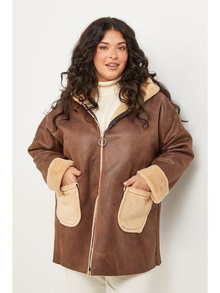 Curvy Lady Kurtka przejściowa w kolorze brązowym rozmiar: 48/50. Brązowe kurtki damskie Curvy Lady, bez wzorów, bez kaptura. Za 234.94 zł.