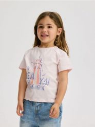 T-shirt z wypukłym nadrukiem - pastelowy róż. Czerwone koszulki dziewczęce Reserved, m, bez wzorów, z bawełny, bez ramiączek. W wyprzedaży za 9.99 zł.