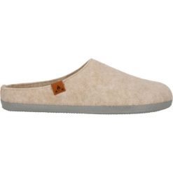 Kapcie Whistler Tapai Uni. Brązowe kapcie damskie WHISTLER, z materiału. Za 186.50 zł.