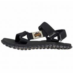 Sandały Gumbies Scrambler Sandal G-SC-UNI-BLACK czarne. Czarne sandały męskie z gumy, bez zapięcia. Za 298.61 zł.
