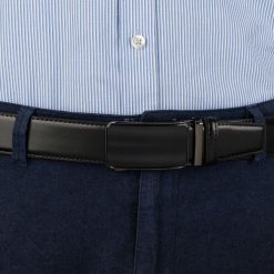 Pasek męski skórzany 3,5 cm klamra automatyczna Beltimore czarny 52-571 : Kolory - czarny, Rozmiar pasków - r.105-120 cm. Czarne paski męskie bez wzorów, ze skóry, wizytowe. Za 64.99 zł.