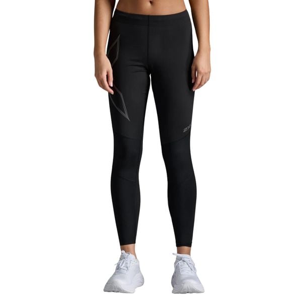 Damskie legginsy 2XU Ignition Shield. Czarne legginsy damskie 2XU, bez wzorów. Za 555.50 zł.