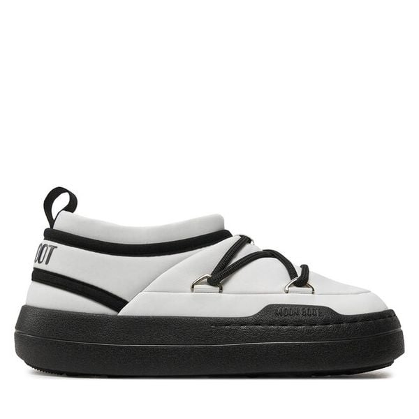 Botki Moon Boot. Czarne botki damskie Moon Boot, bez obcasa, na płaskiej podeszwie, bez zapięcia. Za 509.99 zł.