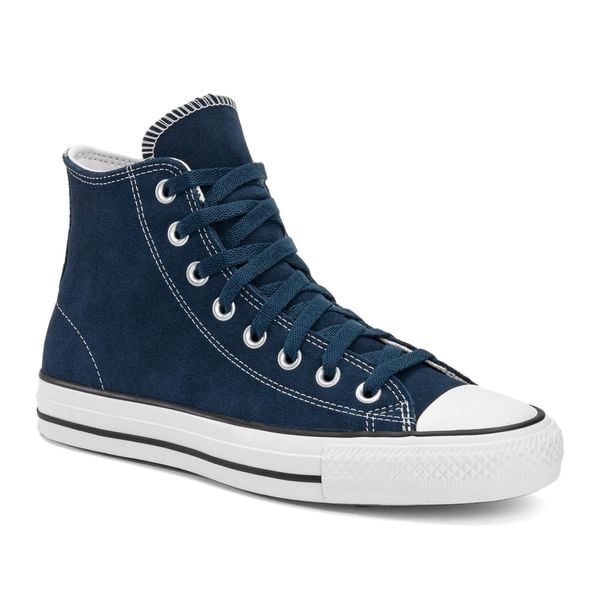 Trampki Converse Chuck Taylor All Star Pro Suede Hi. Niebieskie trampki i tenisówki męskie Converse, bez wzorów, bez zapięcia. Za 309.99 zł.