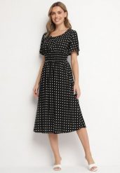Czarna Sukienka z Bawełny Rozkloszowana w Kropki Toliennea. Czarne sukienki damskie Born2be, na co dzień, l, bez wzorów, z bawełny, eleganckie, bez kołnierzyka, bez ramiączek, midi, rozkloszowane. W wyprzedaży za 51.99 zł.