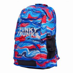 Plecak sportowy FUNKY TRUNKS Elite Squad Wave Craze. Czerwone plecaki damskie FUNKY TRUNKS, bez wzorów, z tkaniny, sportowe. Za 279.99 zł.