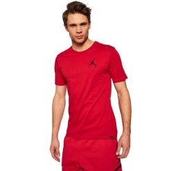 T-shirt Nike Mj Jumpman Air Embroidered Tee. Czerwone t-shirty męskie Jordan, m, bez wzorów, bez kołnierzyka. Za 123.20 zł.