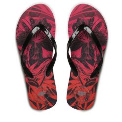 Japonki 4F. Czarne klapki damskie 4f, bez wzorów, bez obcasa. Za 29.99 zł.