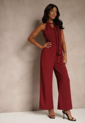 Bordowy Kombinezon Wide Leg z Ozdobnym Wiązaniem przy Szyi Silelia. Czerwone kombinezony damskie Renee, l, bez wzorów, eleganckie, bez kołnierzyka, bez ramiączek. Za 99.99 zł.