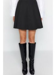 Trendyol Spódnica w kolorze czarnym rozmiar: XL. Czarne spódniczki damskie Trendyol, xl, bez wzorów, z podwyższonym stanem, mini. Za 52.17 zł.