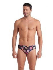 Arena Kąpielówki ze wzorem rozmiar: 6. Kąpielówki męskie Arena, bez wzorów, z materiału. Za 73.93 zł.