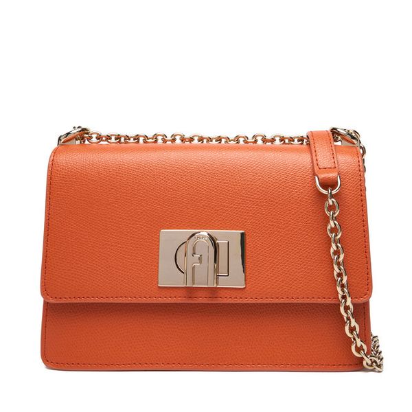 Torebka Furla. Czerwone torebki klasyczne damskie Furla, bez wzorów, wizytowe, bez kołnierzyka, bez ramiączek. Za 829.99 zł.