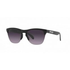 Okulary przeciwsłoneczne Oakley Frogskins. Czarne okulary przeciwsłoneczne męskie Oakley, z materiału, prostokątne. Za 472.99 zł.