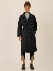 APART Płaszcz przejściowy w kolorze czarnym rozmiar: 38. Czarne płaszcze damskie Apart, bez wzorów, z wełny. Za 543.99 zł.