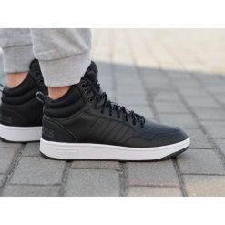 Buty lifestyle męskie Adidas Hoops 3.0 MID WTR GZ6679. Białe buty sportowe na co dzień męskie Adidas, bez zapięcia. W wyprzedaży za 229.00 zł.