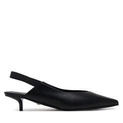 Czółenka Max Mara. Czarne czółenka damskie Max Mara, bez wzorów, bez obcasa. Za 1,749.00 zł.