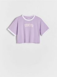 T-shirt z nadrukiem - lawendowy. Fioletowe koszulki dziewczęce Reserved, bez wzorów, z bawełny, bez ramiączek. W wyprzedaży za 19.99 zł.