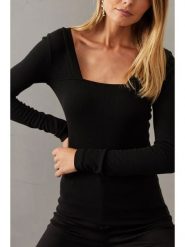 LA Angels Koszulka w kolorze czarnym rozmiar: XL. Czarne bluzki damskie LA Angels, xl, bez wzorów, bez kołnierzyka, bez ramiączek. Za 113.99 zł.