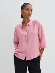 Someday. Koszula w kolorze jasnoróżowym rozmiar: M. Różowe koszule damskie Someday, m, bez wzorów, bez kołnierzyka, bez ramiączek. Za 165.99 zł.