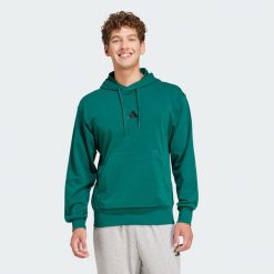Bluza z kapturem Essentials Feelcozy French Terry. Czarne bluzy sportowe męskie Adidas, bez wzorów, z materiału, klasyczne, bez kołnierzyka, bez ramiączek. W wyprzedaży za 164.25 zł.