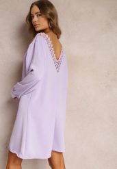 Fioletowa Sukienka Mini z Koronkową Wstawką i Długimi Rękawami Jood. Fioletowe sukienki damskie Renee, na jesień, plus size, bez wzorów, z koronki, bez kołnierzyka, plus size, bez ramiączek, mini, trapezowe. Za 89.99 zł.
