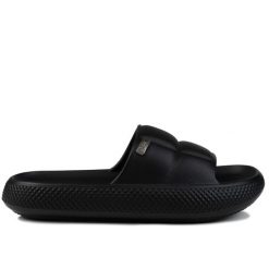 Klapki damskie sportowe Lee MAYA SLIDER WOMEN LOW. Czarne klapki damskie Lee, bez wzorów, z materiału, bez obcasa. Za 89.00 zł.