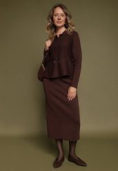 Brązowy Komplet Garsonka z Wiskozą Marynarka z Paskiem i Ołówkowa Spódnica Zaise. Brązowe marynarki i żakiety damskie Born2be, s, bez wzorów, z dzianiny, biznesowe. Za 209.99 zł.