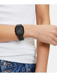 Liebeskind Zegarek kwarcowy w kolorze czarnym rozmiar: onesize. Czarne, analogowe zegarki damskie Liebeskind, ze stali. Za 404.99 zł.