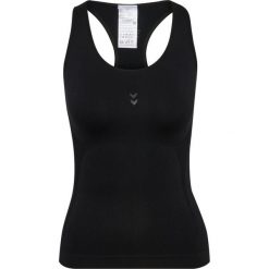 Damski tank top Hummel Flow. Czarne topy damskie HUMMEL, bez wzorów, bez kołnierzyka. Za 213.00 zł.