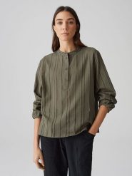 OPUS Bluzka "Fuega" w kolorze khaki rozmiar: 42. Brązowe bluzki damskie Opus, bez wzorów, z bawełny, bez kołnierzyka, bez ramiączek. Za 199.95 zł.