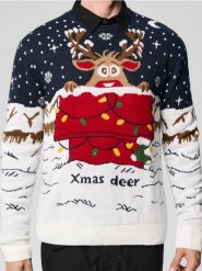 Świecący sweter ze świątecznym motywem - granatowy. Niebieskie swetry męskie Sinsay, l, bez wzorów, bez kołnierzyka. Za 79.99 zł.