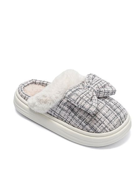 Confly Kapcie w kolorze szarym rozmiar: 40/41. Szare kapcie damskie Confly. Za 74.11 zł.