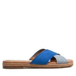 Klapki Tamaris. Niebieskie klapki damskie Tamaris, bez wzorów, bez obcasa. Za 349.99 zł.