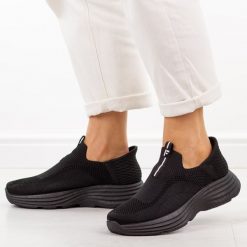 Czarne sportowe buty damskie Filippo Dtn7866/26. Czarne buty sportowe na co dzień damskie Filippo, bez wzorów, z dresówki, trekkingowe. Za 119.00 zł.