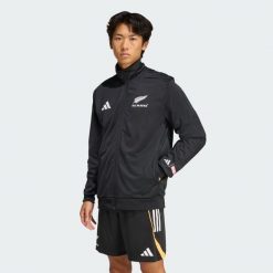 Bluza dresowa All Blacks x Marvel. Czarne bluzy bez kaptura męskie Adidas, l, z dresówki. Za 299.00 zł.
