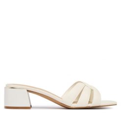 Klapki Aldo. Białe klapki damskie Aldo, bez wzorów, bez obcasa. Za 269.99 zł.